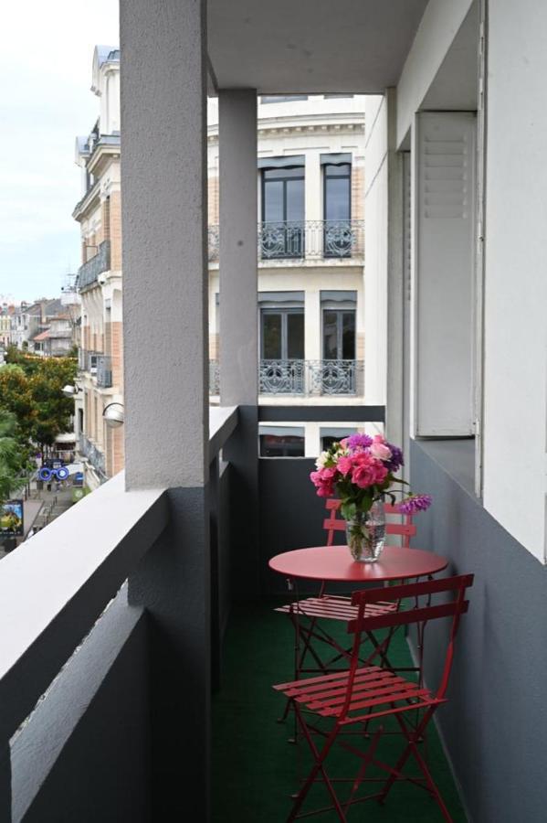 Grand Appartement Cosy-Hyper Centre-Place Verdun Tarbes Extérieur photo