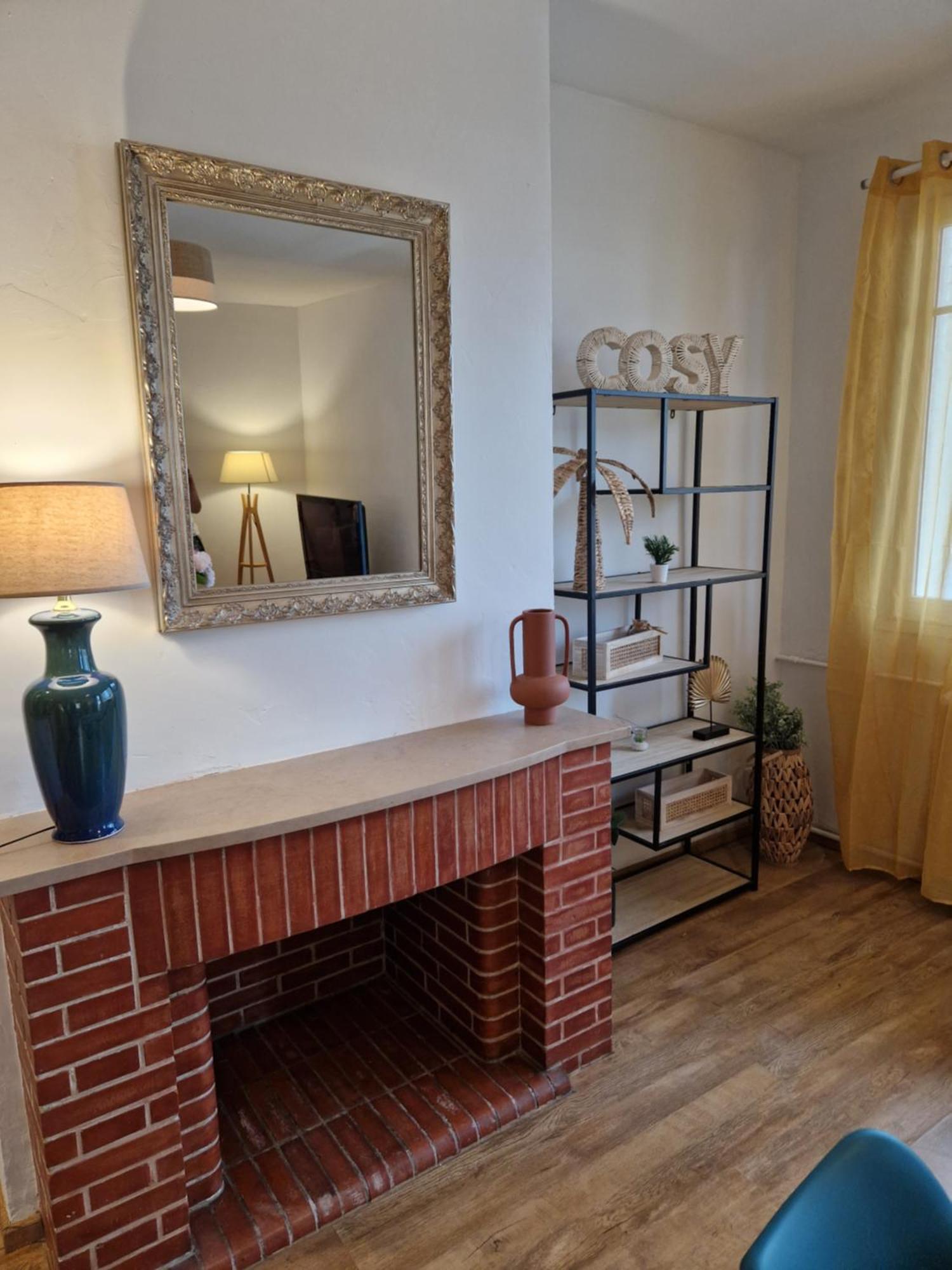 Grand Appartement Cosy-Hyper Centre-Place Verdun Tarbes Extérieur photo